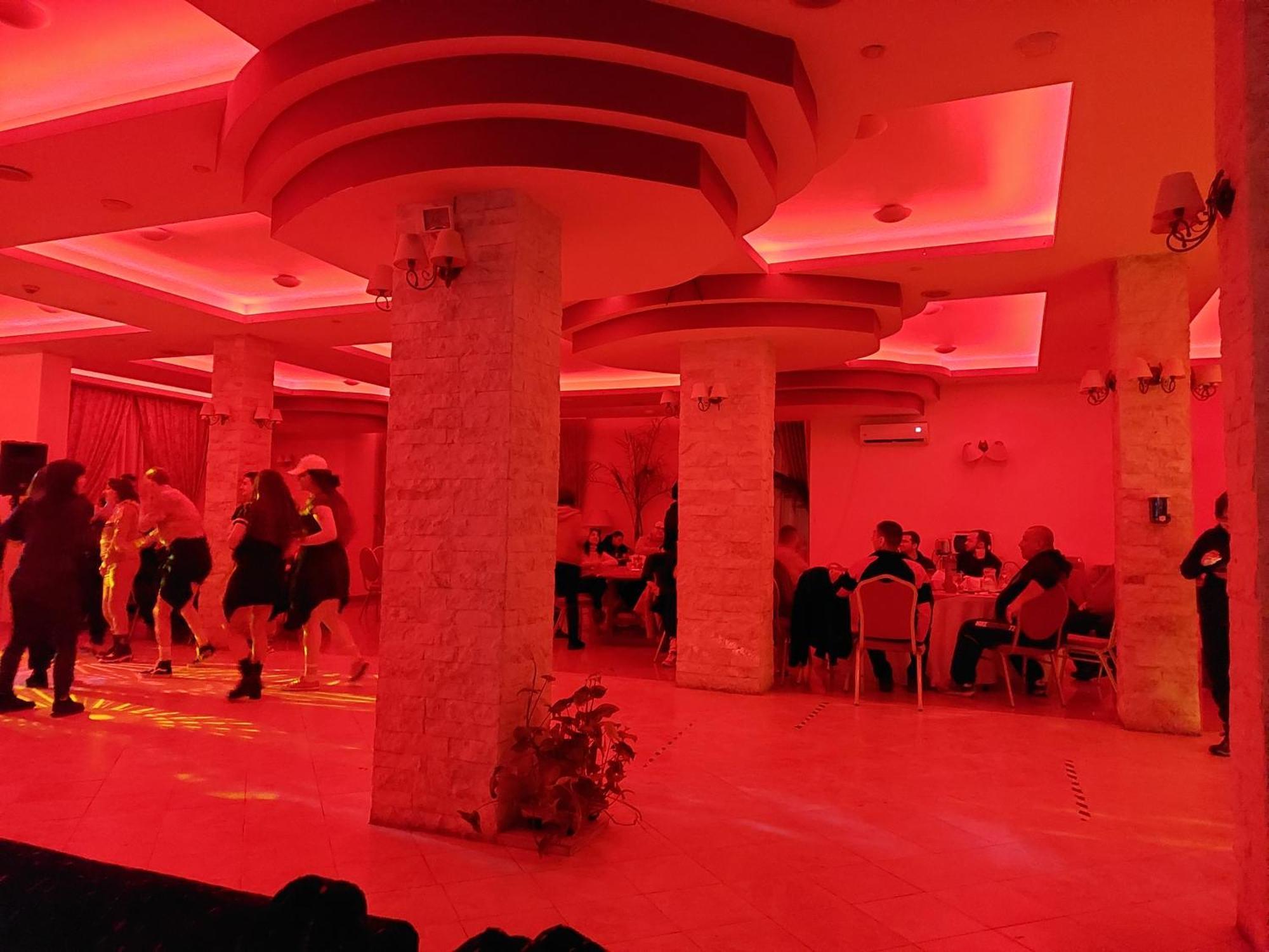 Pension Chalet Poiana Marului Ranch מראה חיצוני תמונה
